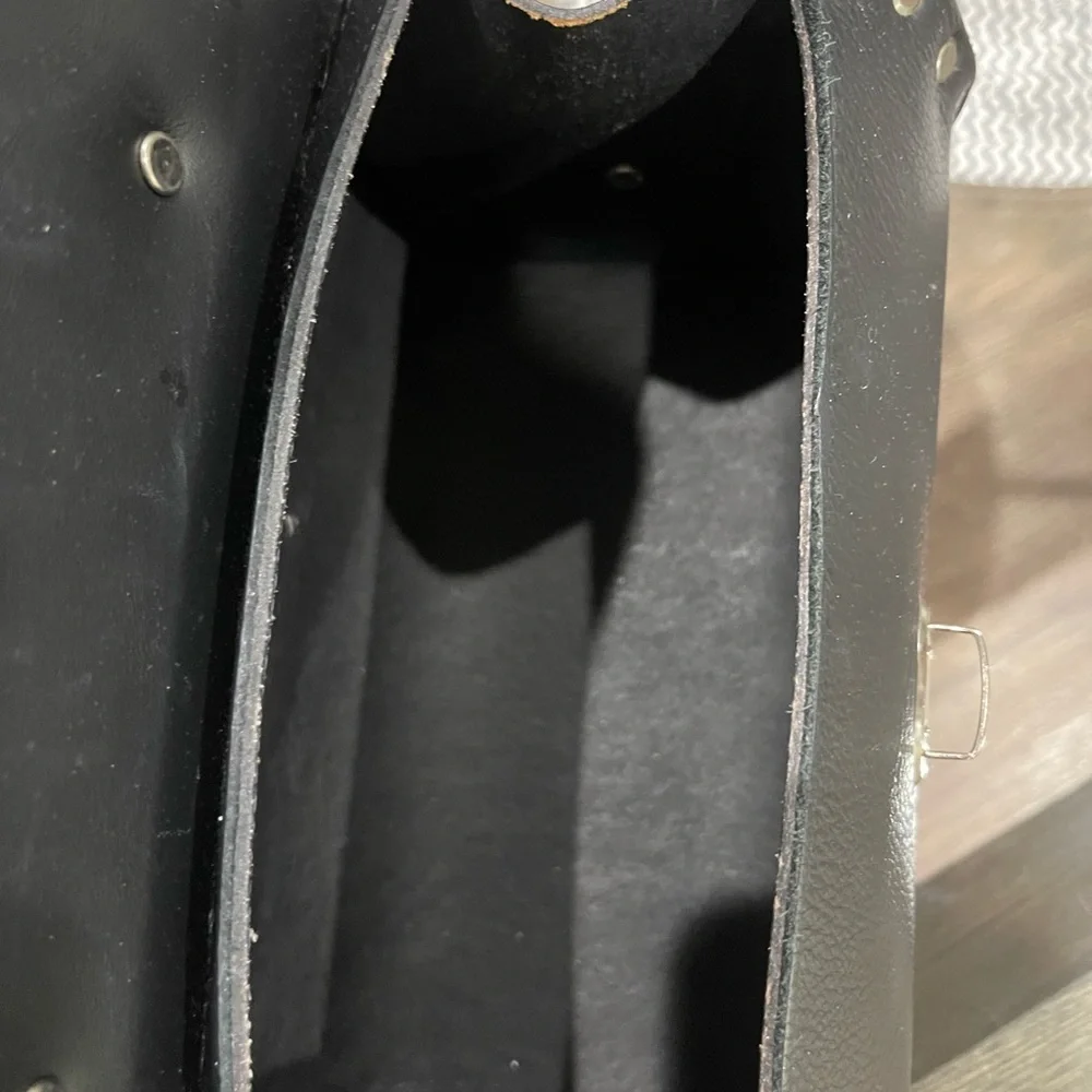 Harley-Davidson Black Belt Bag with Silver Accents - Picture 4 of 4
